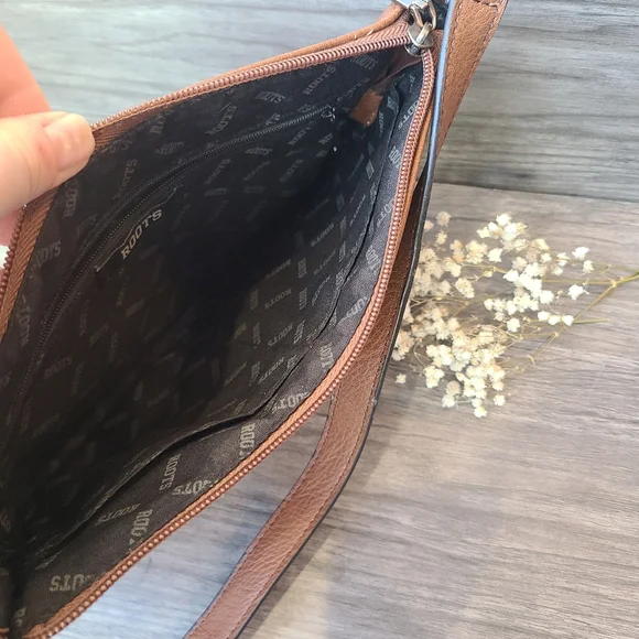 Brown Roots Crossbody - Picture 5 of 13